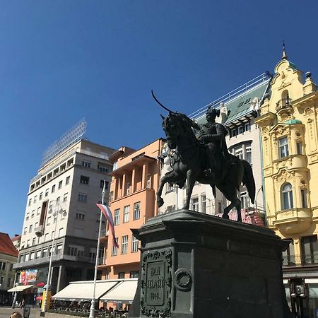 Main Square Dream Apartment Zagreb Bagian luar foto